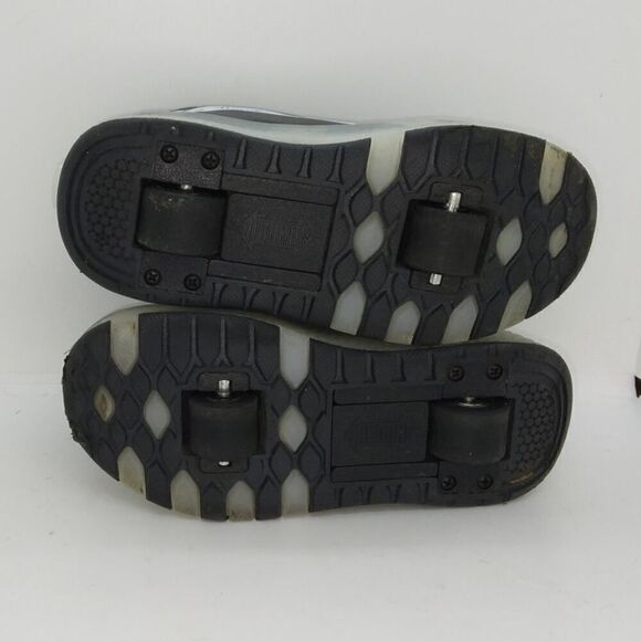 Aimoge Boys Pre-owned Black w/White Accents Roller Skate Sneakers - sz. 13C - Picture 5 of 5